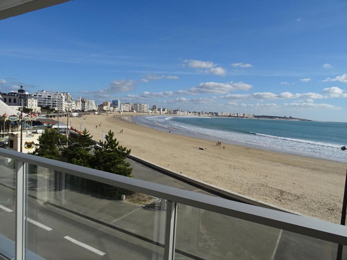 Appartement T2 Face Plage Avec Balcon, Cuisine Equipee Et Tv - Fr-1-92-908 Les Sables-dʼOlonne Dış mekan fotoğraf