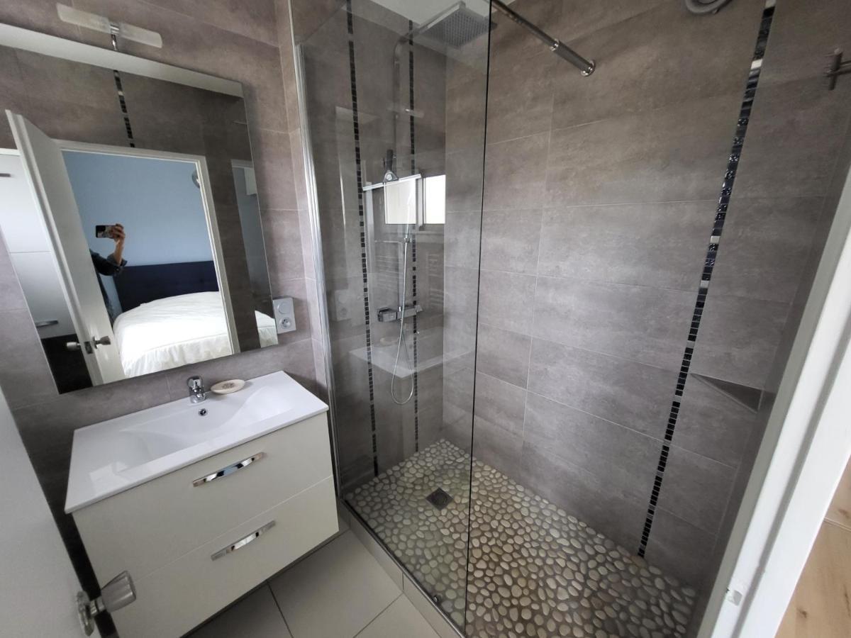 Appartement T2 Face Plage Avec Balcon, Cuisine Equipee Et Tv - Fr-1-92-908 Les Sables-dʼOlonne Dış mekan fotoğraf