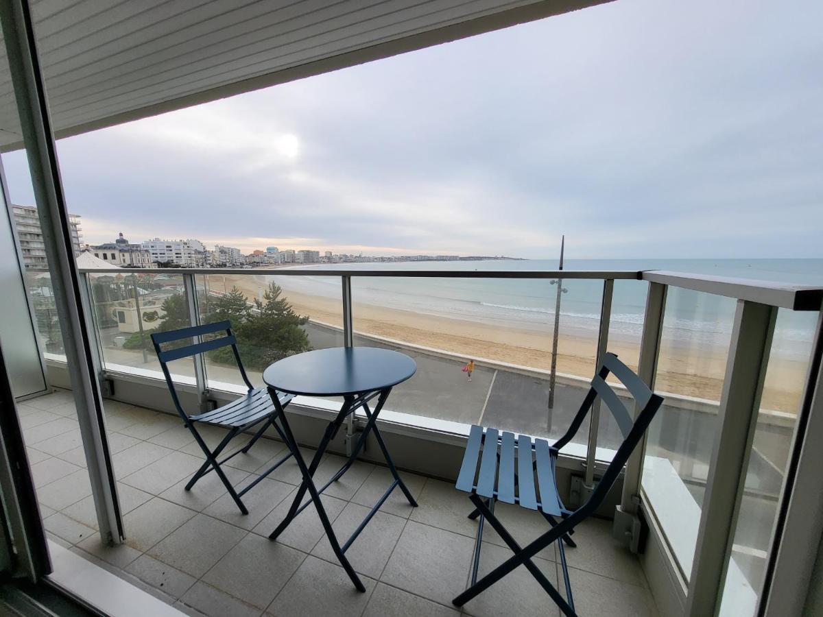 Appartement T2 Face Plage Avec Balcon, Cuisine Equipee Et Tv - Fr-1-92-908 Les Sables-dʼOlonne Dış mekan fotoğraf
