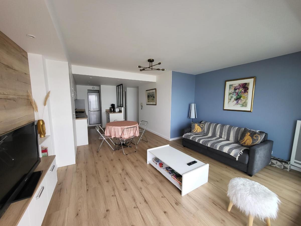 Appartement T2 Face Plage Avec Balcon, Cuisine Equipee Et Tv - Fr-1-92-908 Les Sables-dʼOlonne Dış mekan fotoğraf