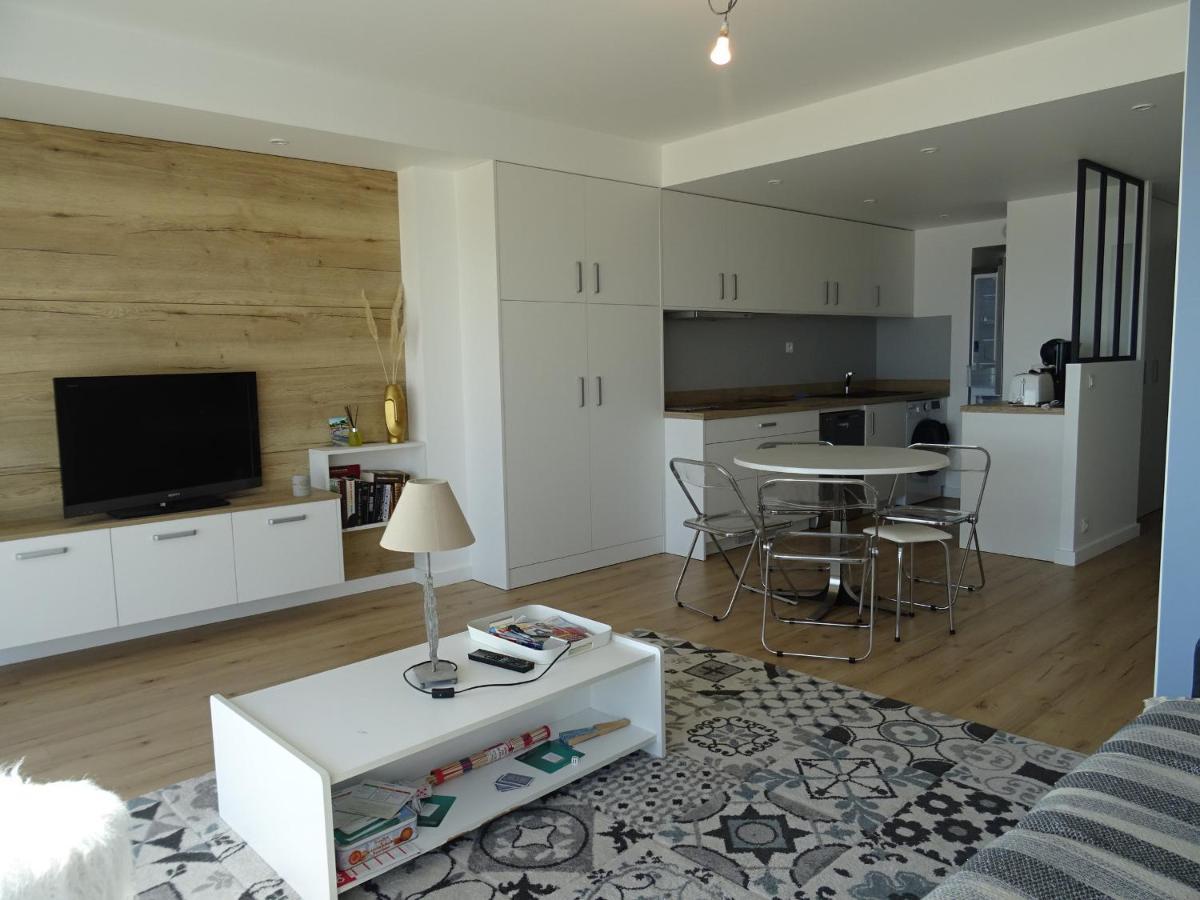 Appartement T2 Face Plage Avec Balcon, Cuisine Equipee Et Tv - Fr-1-92-908 Les Sables-dʼOlonne Dış mekan fotoğraf